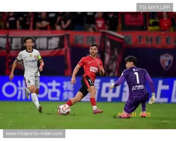 中超争冠大乱斗：豪强对决谁将笑到最后？